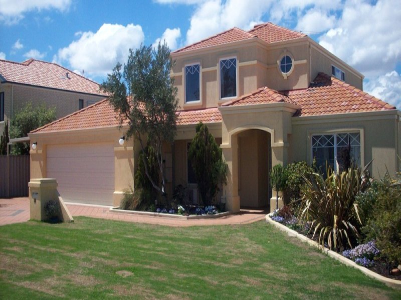 18 Venice Retreat, Warnbro, WA 6169 Property Details