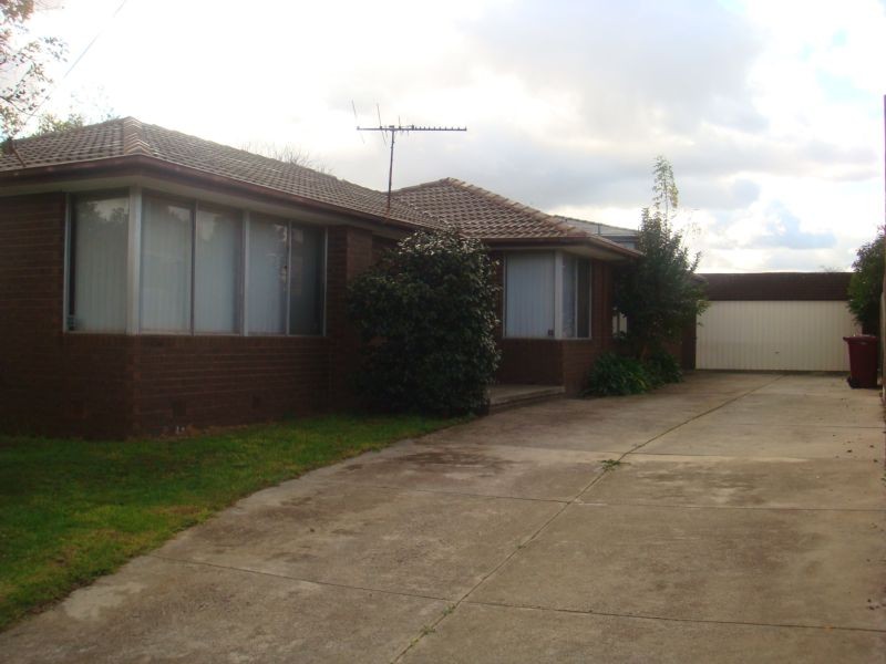 46 Wolverton Drive, Gladstone Park, VIC 3043