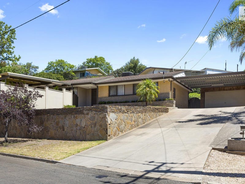 8 Cameron Avenue, Darlington, SA 5047 Property Details