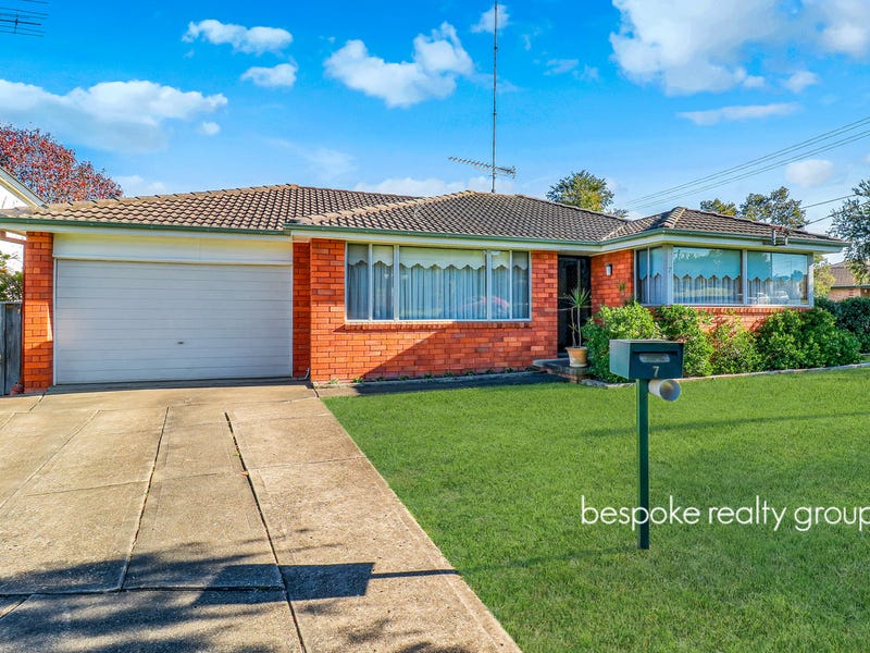 7 Racecourse Road, South Penrith, NSW 2750 House for Sale