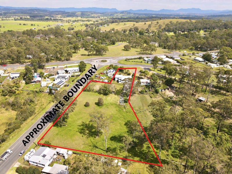 4 Rifle Range Road, Taree, NSW 2430