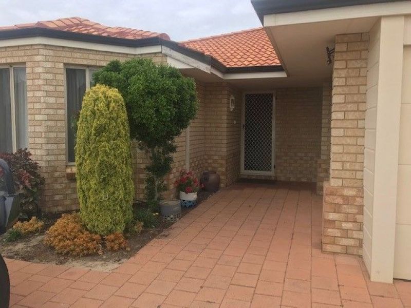 13 Estcourt Road, Redcliffe, WA 6104