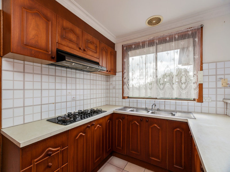 36 Robinvale Avenue, Thomastown, VIC 3074