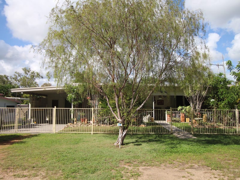 30 The Esplanade, Toomulla, QLD 4816