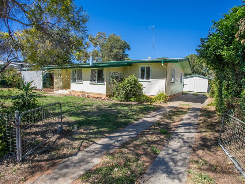 30 Glasson Street, Chinchilla, Qld 4413