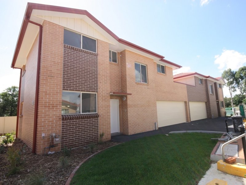 47/221A Waterworth Drive, Mount Annan, NSW 2567