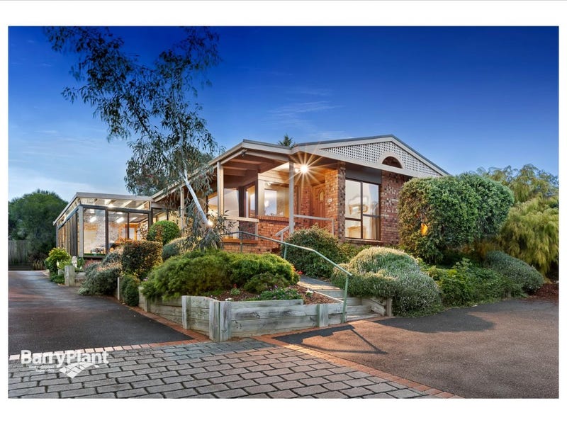 16 Sunrise Drive, Greensborough, Vic 3088 Property Details