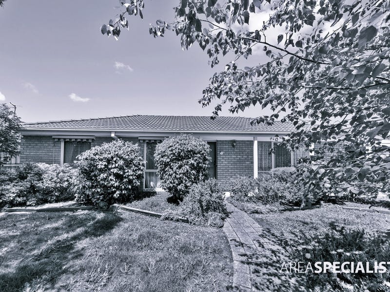 23 Barrington Drive, Pakenham, Vic 3810 Property Details