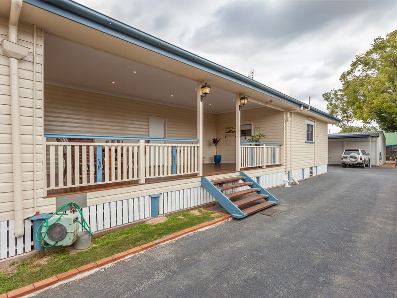 27 Buckland Street, Harristown, QLD 4350