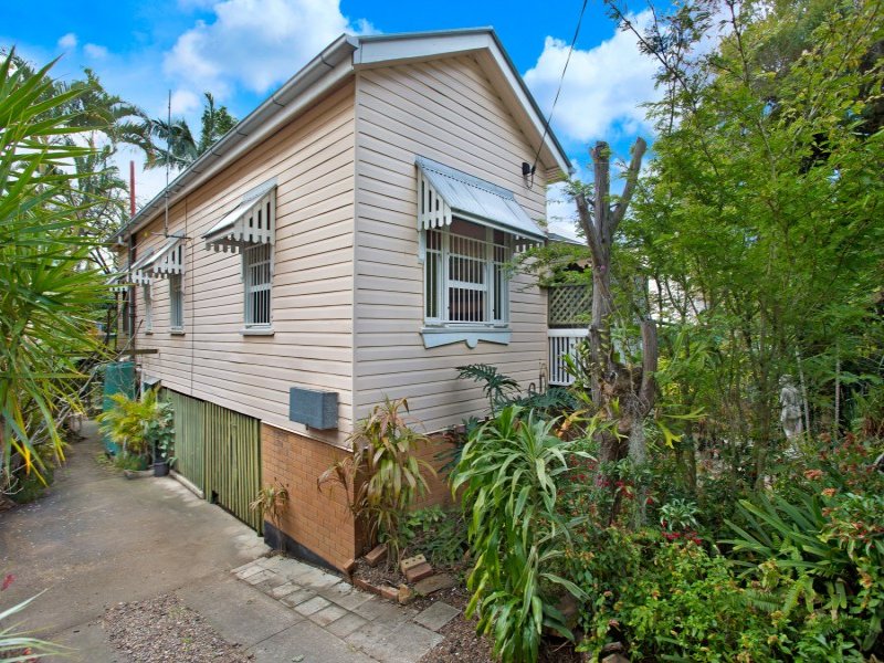 228 Herston Road, Herston, Qld 4006 Property Details