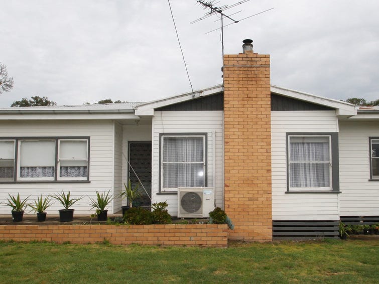 95 Coleraine Road, Balmoral, Vic 3407 Property Details