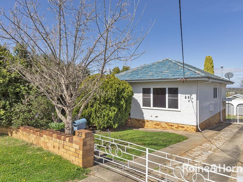 23 Lancaster Avenue, Tamworth, NSW 2340 Property Details
