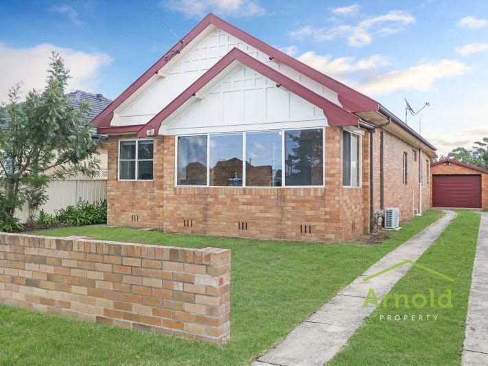 134 Gordon Avenue, Hamilton South, NSW 2303
