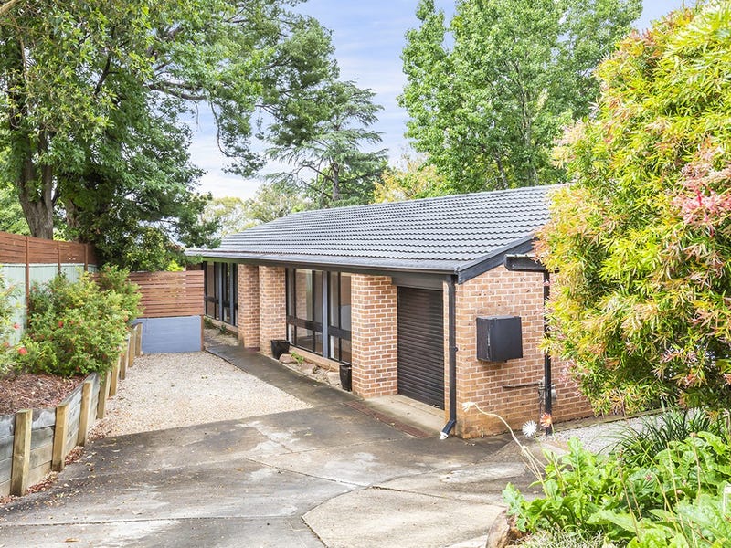 215 Hawkesbury Road, Winmalee, NSW 2777