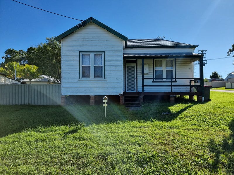 35 Street, Holmesville, NSW 2286