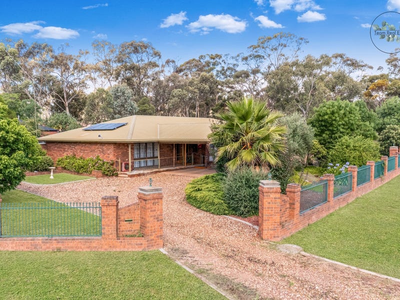 Real Estate & Property for Sale in Ascot, VIC 3551