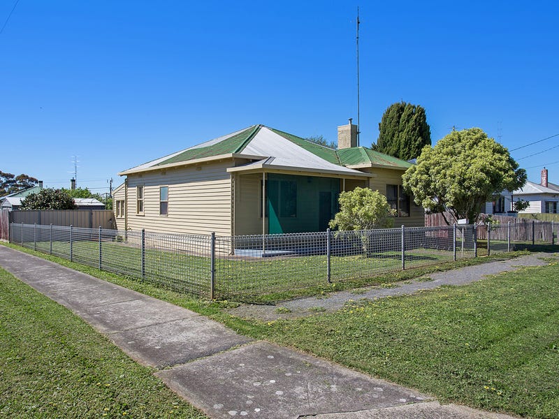 26 Clarence Street, Hamilton, Vic 3300 Property Details