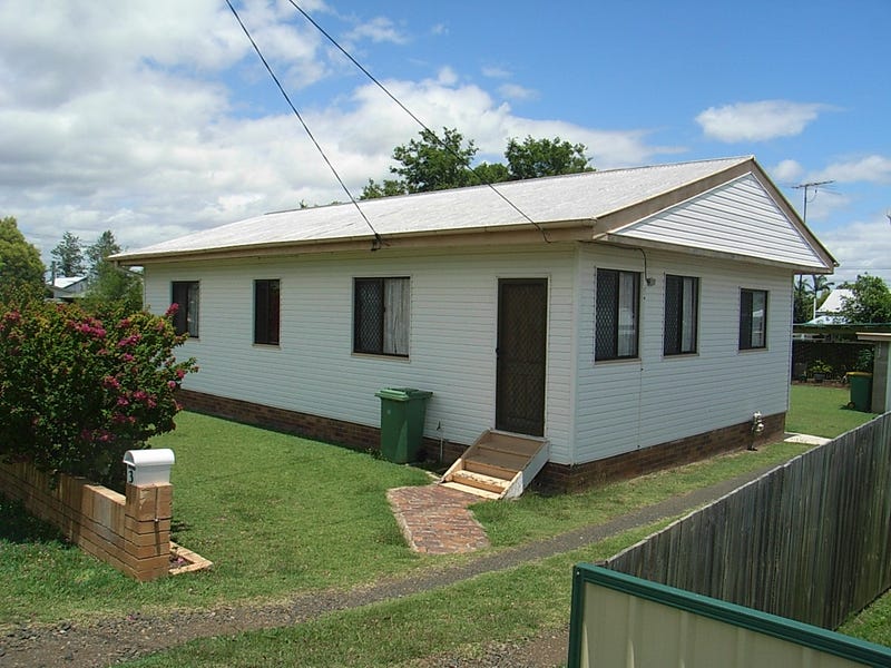 3 Huish Street, Eastern Heights, QLD 4305