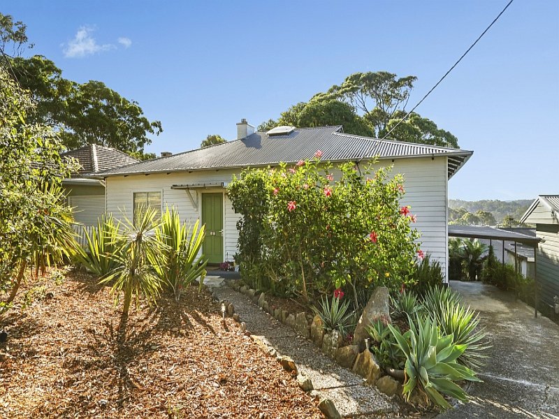 37 Barnhill Rd Terrigal Nsw 2260 Property Details