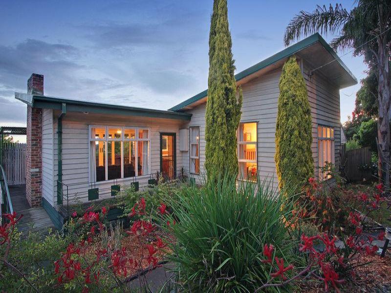 51 Loughnan Road, Ringwood, Vic 3134 Property Details