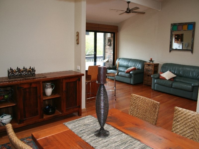 66-urana-road-yarrawarrah-nsw-2233-realestate-au