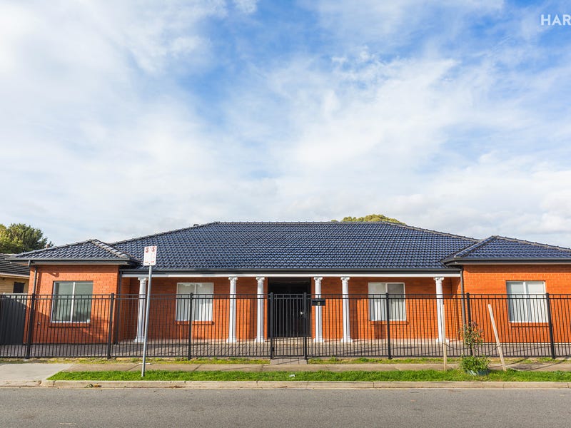 8 Woodhead Street, West Beach, SA 5024