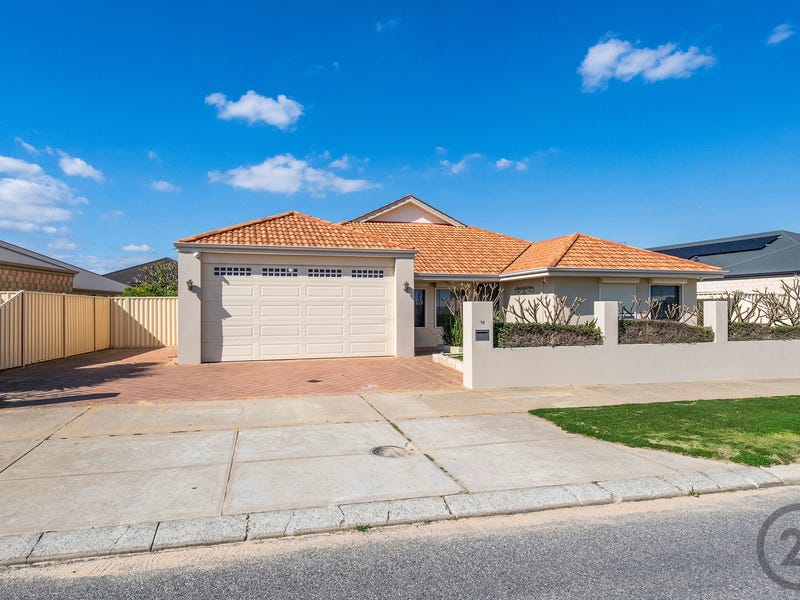 16 Badgerup Avenue, Lakelands, WA 6180 House for Sale