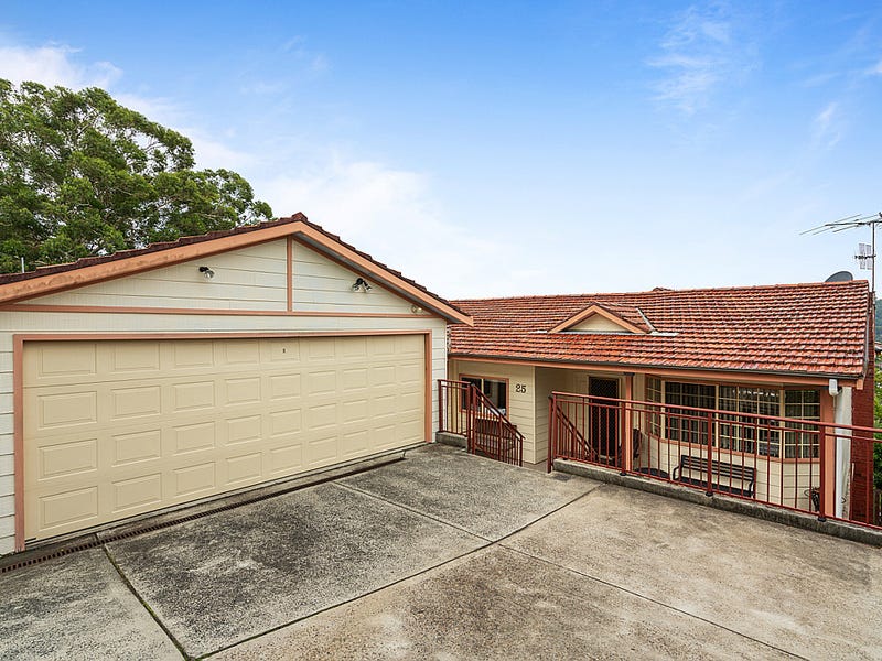 25 Lushington Street, East Gosford, NSW 2250