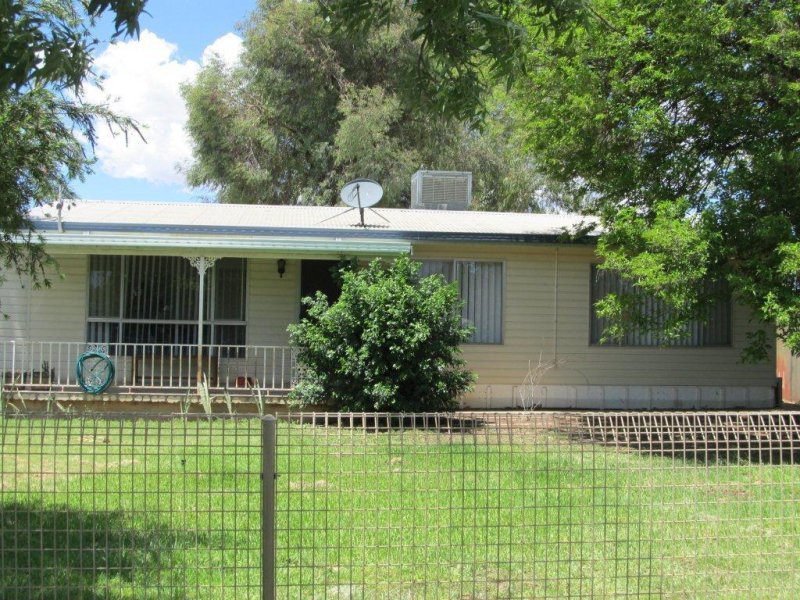 32 Short St, Bourke, NSW 2840 Property Details