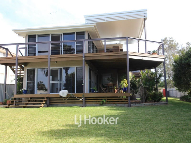 49 Anniversary Drive, Diamond Beach, NSW 2430