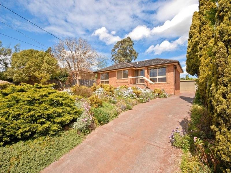 6 CRESTWAY, Lilydale, Vic 3140 Property Details