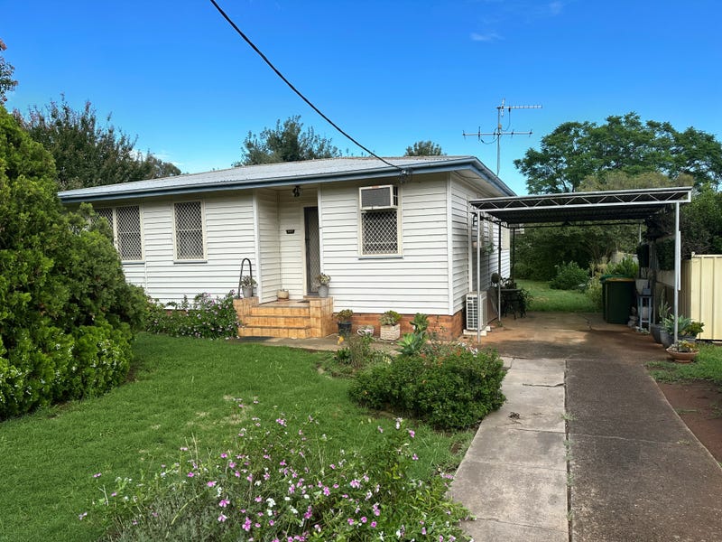 103 View St, Gunnedah, NSW 2380 Property Details