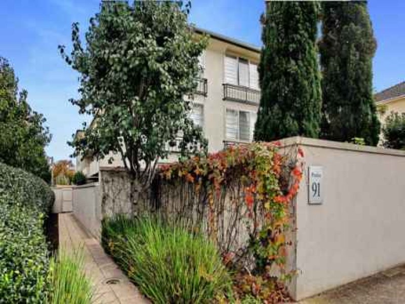 1/91 Mathoura Road, Toorak, VIC 3142