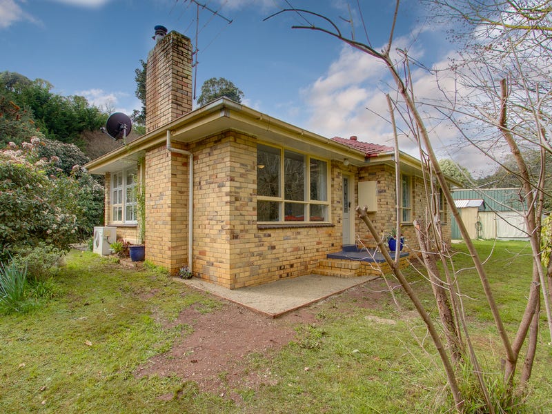 24 Gould Road, Gembrook, VIC 3783