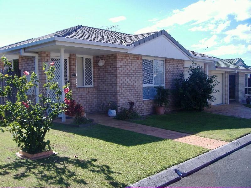 18/2 Wattle Road, Rothwell, QLD 4022