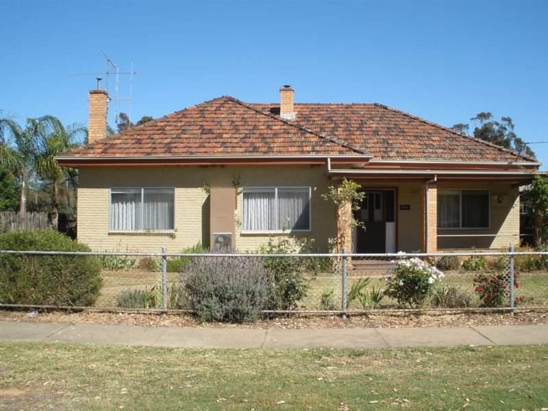 10 Victoria Street, Rochester, Vic 3561 Property Details