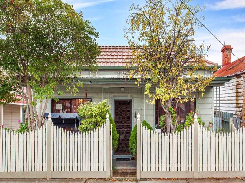 12 Greig Street, Seddon, Vic 3011 Property Details