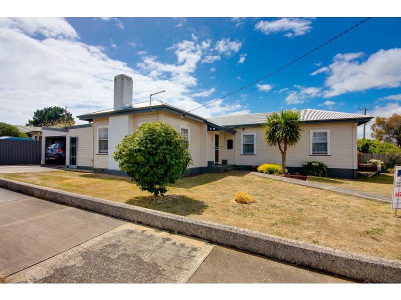 4 Charles Street, Devonport, TAS 7310