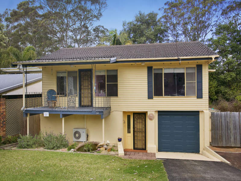 22 Bourbon Street, Wyoming, NSW 2250