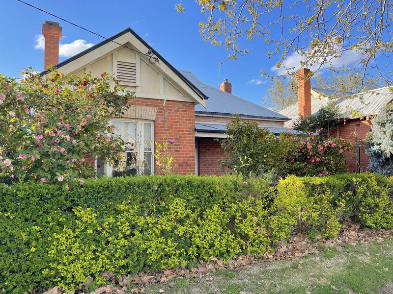 15 Jackson Street, Wagga Wagga, NSW 2650