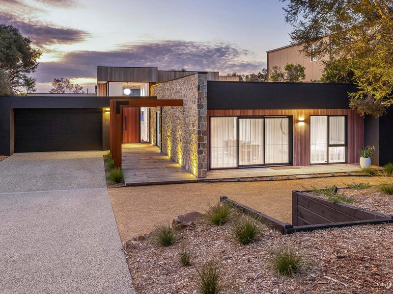 Houses for Sale in Mccrae, VIC 3938 Pg. 20