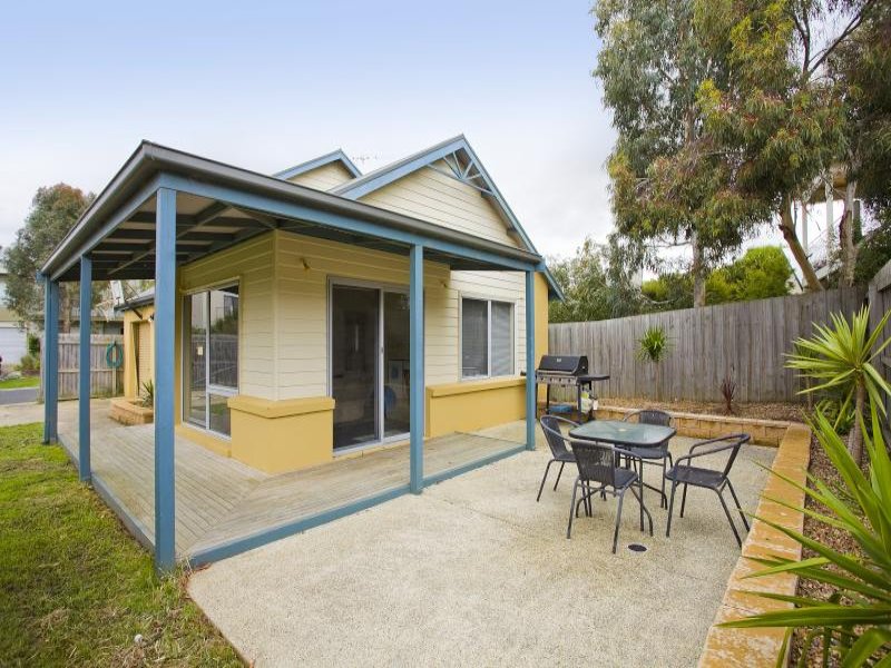 8 Bulli Court, Torquay, Vic 3228 Property Details