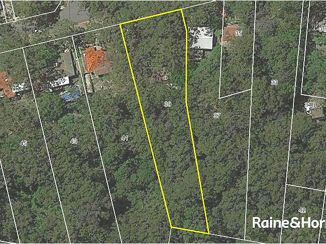 39 Manor Road, Hornsby, NSW 2077 - Property Details