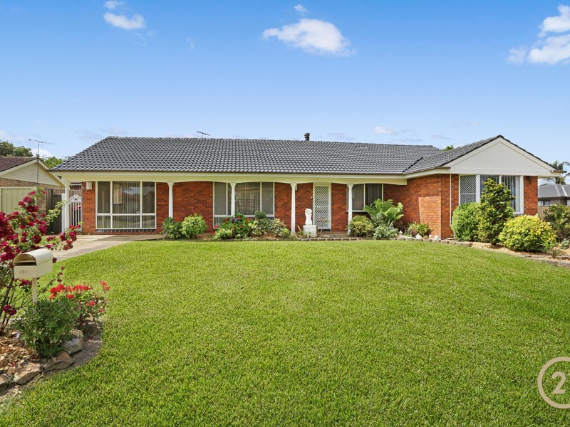 151 Harrow Rd, Glenfield, NSW 2167 Property Details