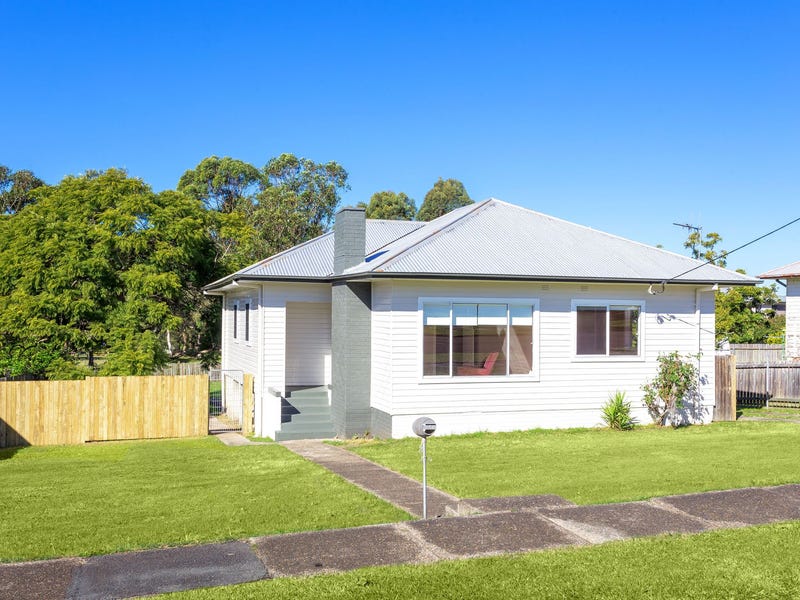 24 Robertson Street, Taree, NSW 2430 Property Details