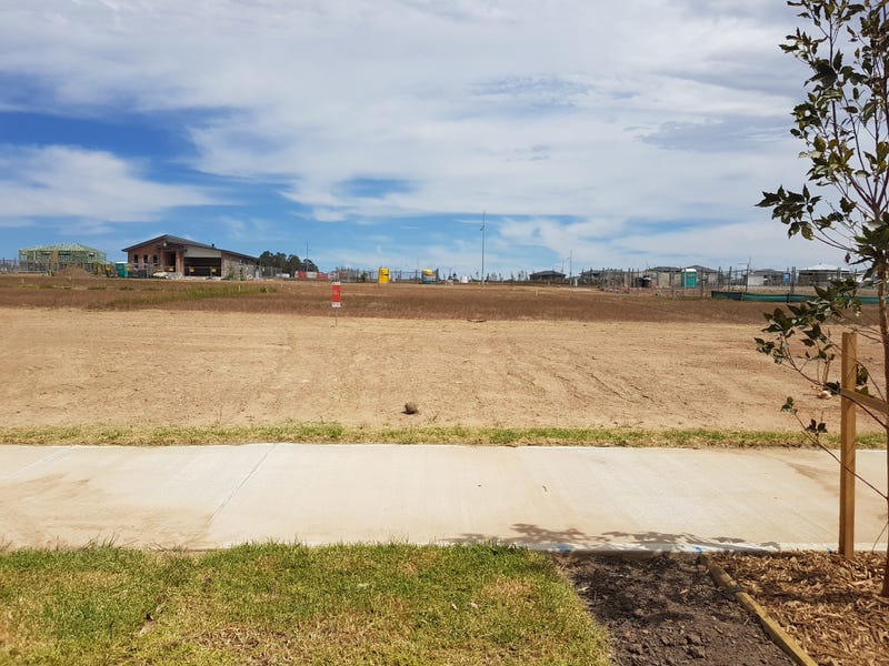 156 Willowdale Drive, Denham Court, NSW 2565