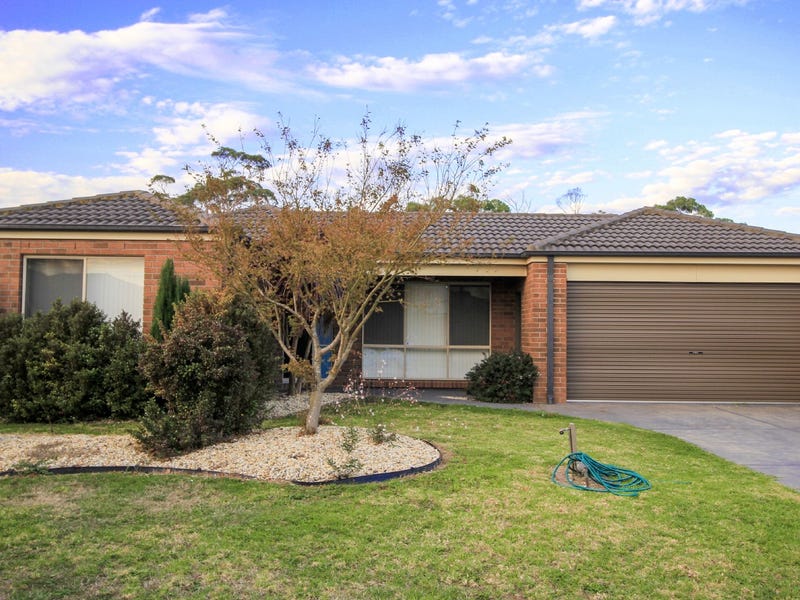 9 Cullen Drive, Lang Lang, VIC 3984