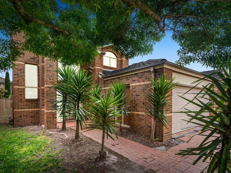 113 Golden Grove Drive, Narre Warren South, VIC 3805