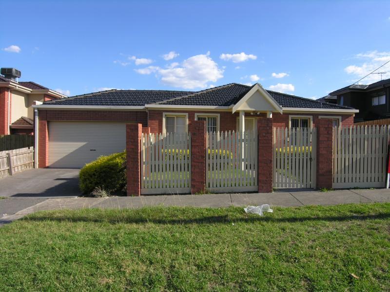 1/25 Miranda Road, Reservoir, Vic 3073