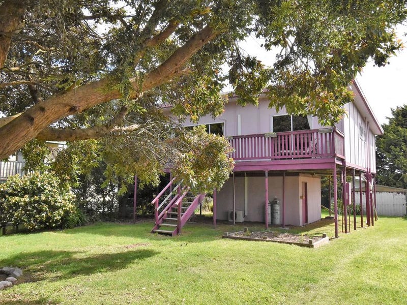 61 Seaview Drive, Walkerville, VIC 3956